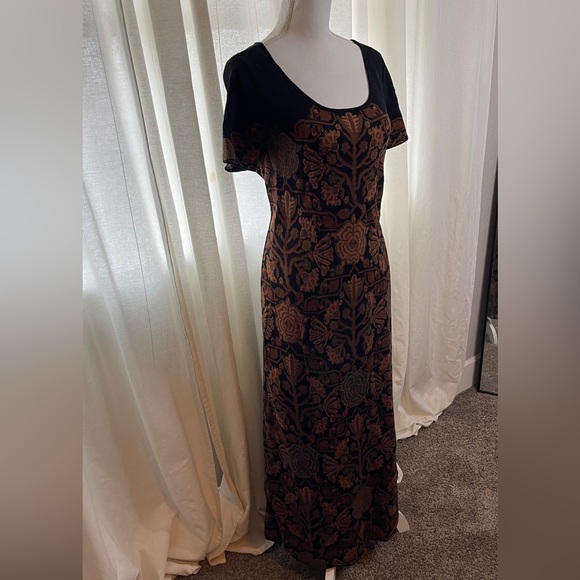 Peruvian Connection. Avebury Dress. - Picture 3 of 6